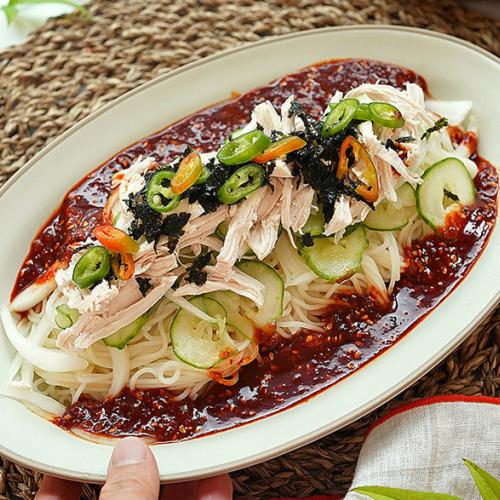 비빔국수 - 절대 실패없는 미친식감의 비빔국수 레시피